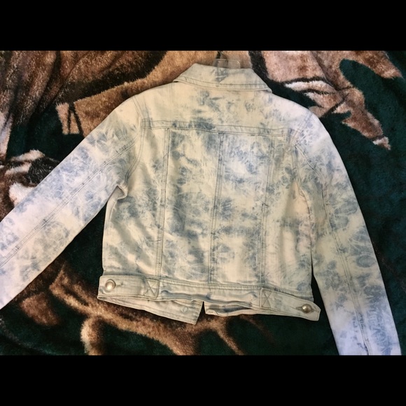 Denim jacket - Picture 6 of 7